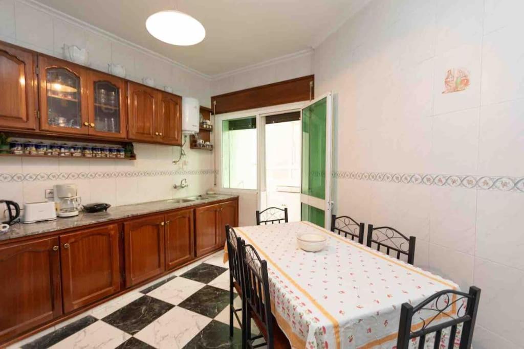 Appartement Tetouan Saniat Ramel Airport Plage Martil Wifi Eksteriør billede
